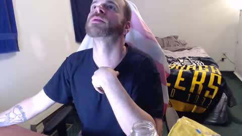 Kuggy online show from February 17, 11:00 pm