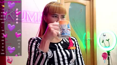 Snapshot of kumisgo chatting on February 1, 12:07 am kumisgo online show from February 1, 12:07 am