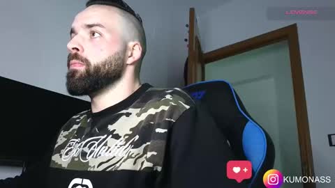 Snapshot of kumonass chatting on January 18, 7:58 pm kumonass online show from January 18, 7:58 pm