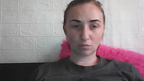 Snapshot of kusia032132 chatting on December 2, 9:47 am kusia032132 online show from December 2, 9:47 am