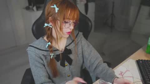 Snapshot of kveilynn chatting on March 4, 7:43 pm Kveilynn online show from March 4, 7:43 pm