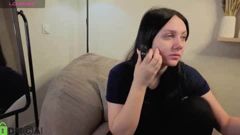 Snapshot of kvetachka chatting on November 22, 1:59 am Kvetachka Thu-Sun 0900am-1500pmGTM2 online show from November 22, 1:59 am