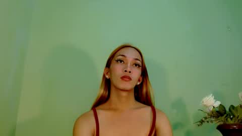 Kween online show from January 9, 6:36 pm