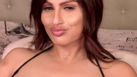 Snapshot of kxaxmichelle chatting on January 22, 3:31 am Kick online show from January 22, 3:31 am