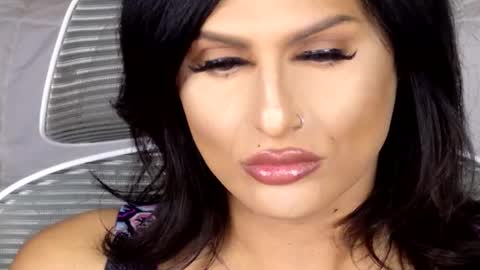 Snapshot of kxaxmichelle chatting on October 22, 7:02 pm Kick online show from October 22, 7:02 pm