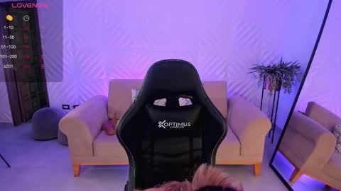 I am Kyla online show from March 27, 11:32 am