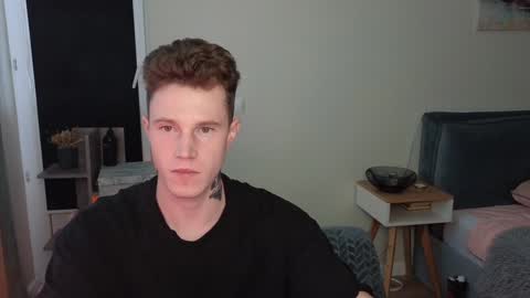 Snapshot of kyle_4u chatting on December 7, 10:01 am Kyle online show from December 7, 10:01 am