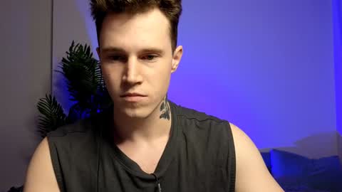 Snapshot of kyle_4u chatting on December 14, 6:52 pm Kyle online show from December 14, 6:52 pm