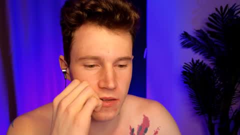 Snapshot of kyle_4u chatting on December 26, 7:05 pm Kyle online show from December 26, 7:05 pm