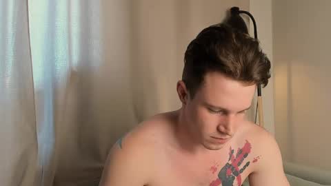 Snapshot of kyle_4u chatting on February 10, 6:20 am Kyle online show from February 10, 6:20 am