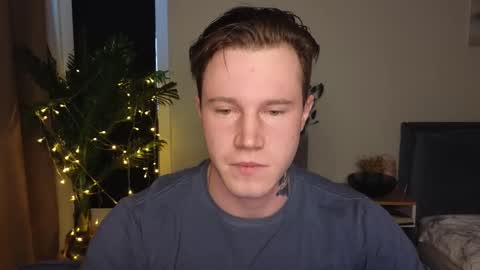 Snapshot of kyle_4u chatting on February 23, 6:28 am Kyle online show from February 23, 6:28 am