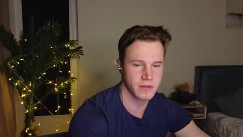 Snapshot of kyle_4u chatting on February 24, 4:58 pm Kyle online show from February 24, 4:58 pm