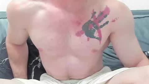 Snapshot of kyle_4u chatting on November 17, 5:13 am Kyle online show from November 17, 5:13 am