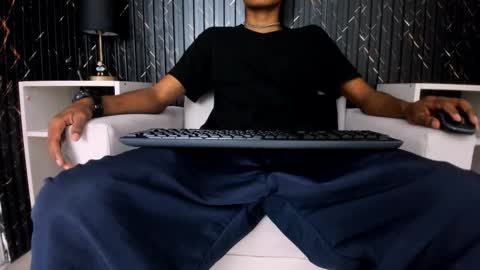 Snapshot of kyle_dimons chatting on February 23, 10:56 am Kyle Dimons online show from February 23, 10:56 am