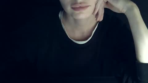 Snapshot of kyleesilkk chatting on October 9, 4:38 pm KyleeSilkk online show from October 9, 4:38 pm