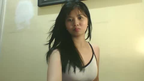 Snapshot of kylie1177 chatting on November 22, 7:02 pm its me KYLIE online show from November 22, 7:02 pm