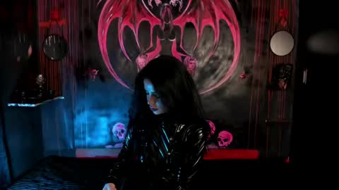 submissive demon Please help me to reach 500 thumbs up online show from April 26, 6:55 am