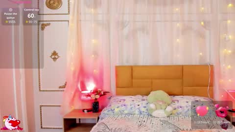 Snapshot of kylie_gomez_ chatting on February 4, 12:00 pm kylie gomez online show from February 4, 12:00 pm