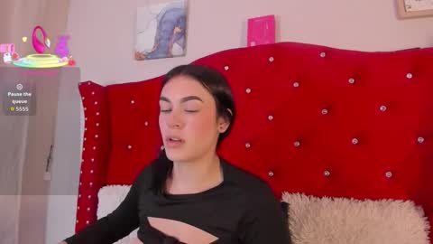 Snapshot of kylie_ls chatting on December 15, 5:28 pm kylie_ls online show from December 15, 5:28 pm