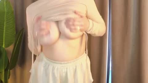 Anna online show from February 9, 9:37 am