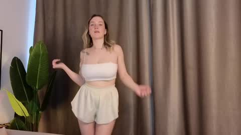 Anna online show from February 13, 9:41 am