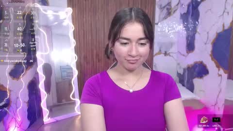 kylie_tay1 online show from March 4, 8:59 pm