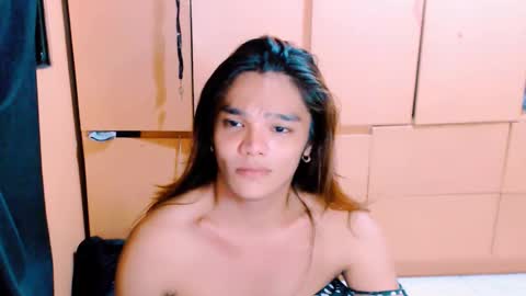 Snapshot of kylieebarbie97 chatting on January 2, 12:24 pm SC pchix2022 online show from January 2, 12:24 pm