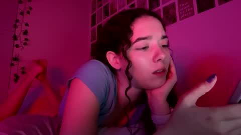 Kylie online show from January 7, 4:50 am