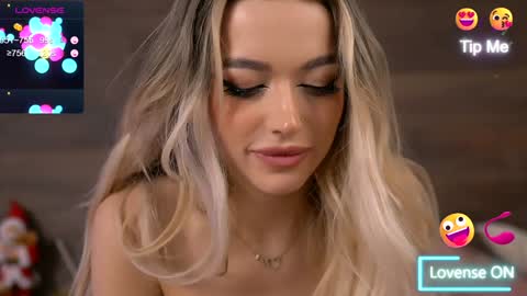 Kylie online show from December 26, 3:59 am