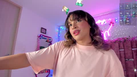 Kylie online show from December 19, 4:02 am