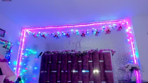 Kylie online show from December 20, 4:31 am