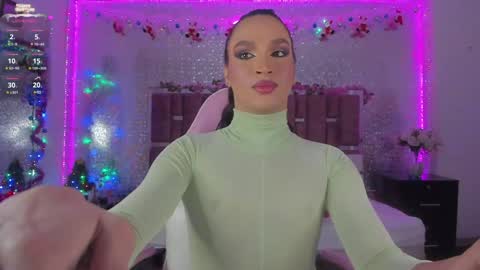 Kylie online show from December 25, 2:57 am