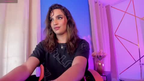 Kylie online show from February 13, 4:54 am