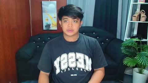 kyll_collins online show from November 6, 7:53 am