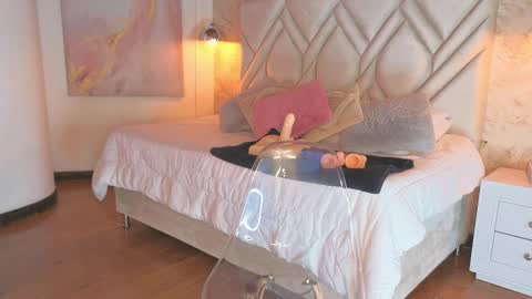 Snapshot of kylle_2050 chatting on March 3, 11:44 am Kyle online show from March 3, 11:44 am