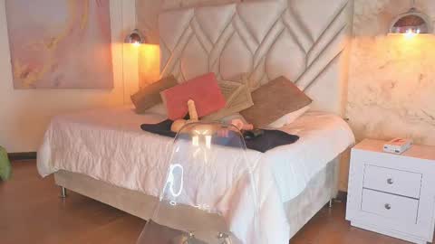 Snapshot of kylle_2050 chatting on March 8, 11:48 am Kyle online show from March 8, 11:48 am