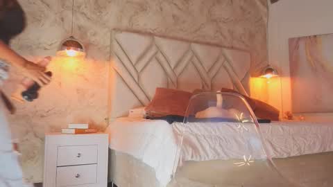 Snapshot of kylle_2050 chatting on October 10, 11:20 am Kyle online show from October 10, 11:20 am