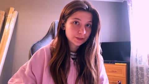 Kary online show from April 12, 1:27 pm