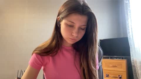 Kary online show from April 25, 1:41 pm