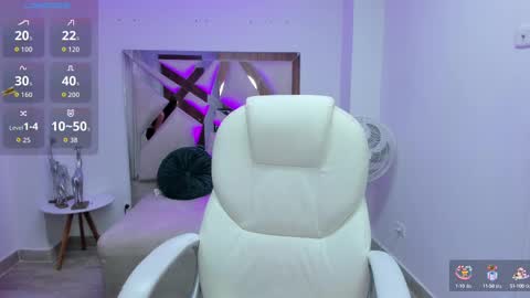 Snapshot of kymberlysweet chatting on October 6, 7:11 pm Kymberly online show from October 6, 7:11 pm