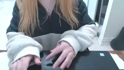 Snapshot of kymchi chatting on November 19, 12:32 am Check Out My NSFW OnlyFans Link On Bio online show from November 19, 12:32 am