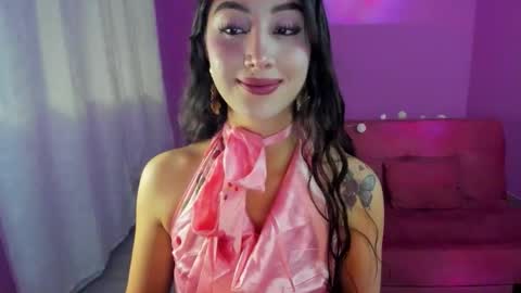 Kym Giraldo online show from November 30, 8:51 am