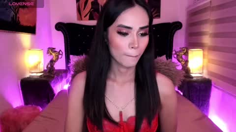 Snapshot of kyndall_mesh chatting on February 12, 9:01 pm Kyndall online show from February 12, 9:01 pm