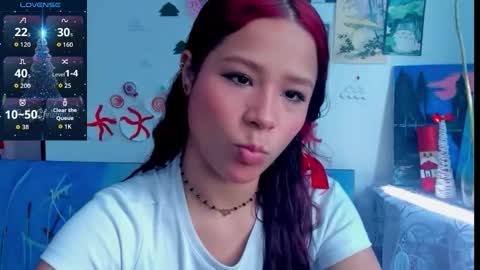 Snapshot of kyomi_beth chatting on December 17, 6:36 pm kyomi online show from December 17, 6:36 pm