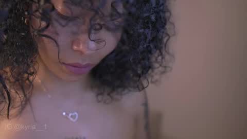 schedule 300 pm - 1100pm colombia time online show from February 15, 5:30 am