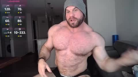 l0v35_2_5p00g3 online show from April 6, 6:53 pm