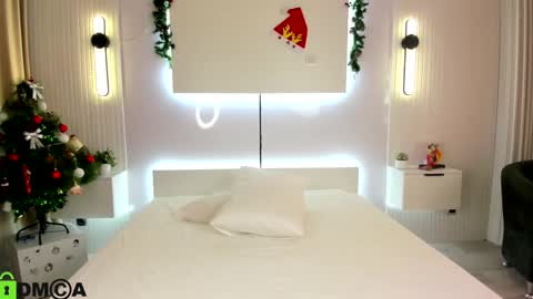 Snapshot of l1l_lola chatting on January 16, 5:32 am Ameli online show from January 16, 5:32 am