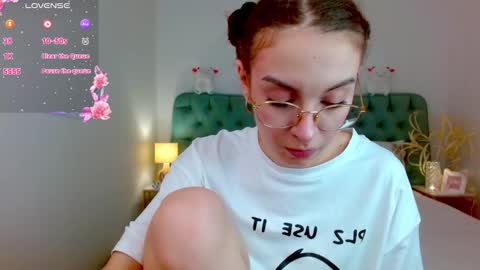 Margo  online show from September 15, 8:31 pm