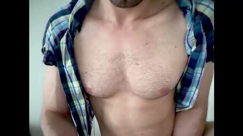 Snapshot of l3xxius chatting on October 25, 2:13 pm Alex online show from October 25, 2:13 pm