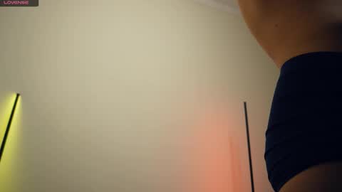 Snapshot of l_adonis_l chatting on October 25, 11:29 am Adonis online show from October 25, 11:29 am